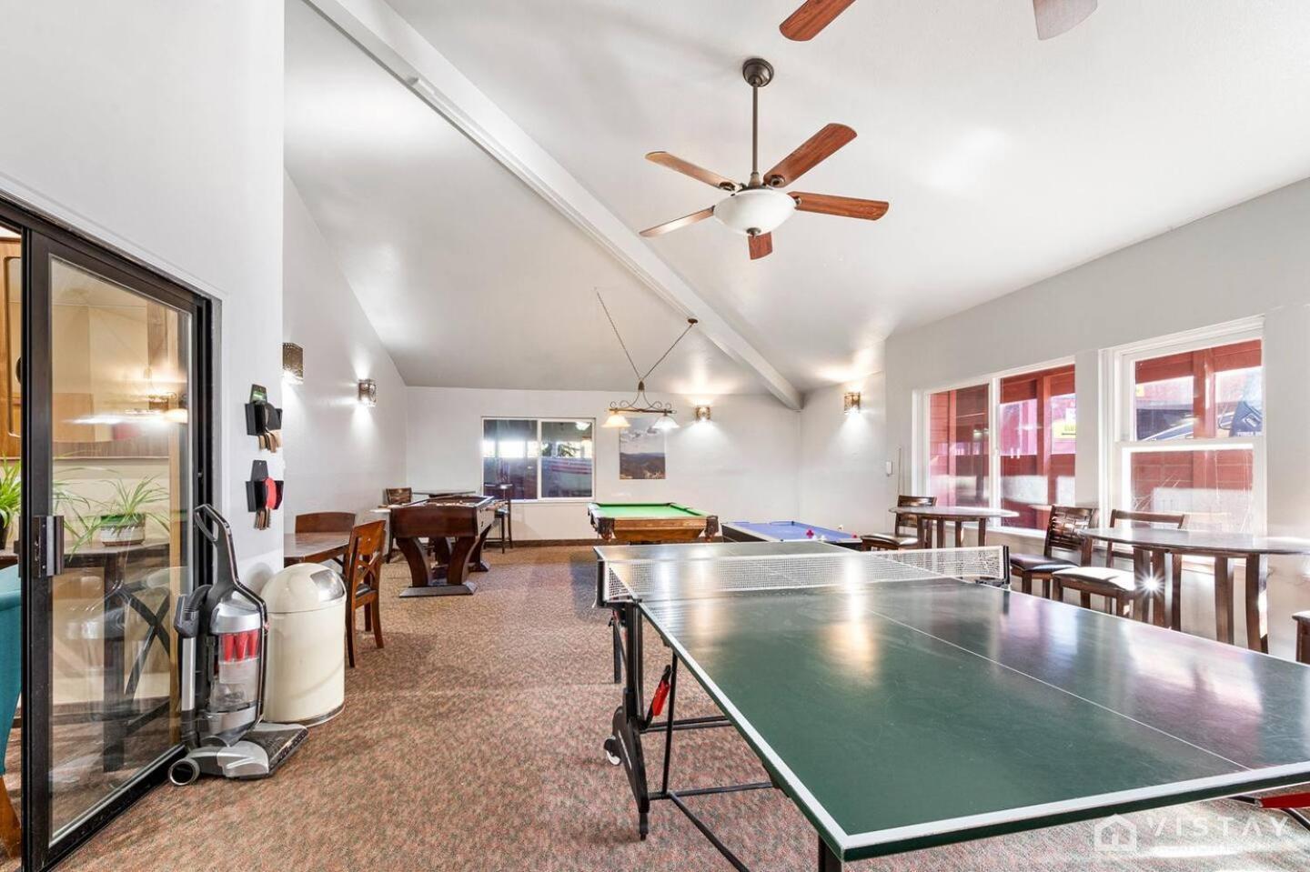 Giant Steps #43 W Hot Tub, Sauna, And Game Room! 布赖恩峰 外观 照片
