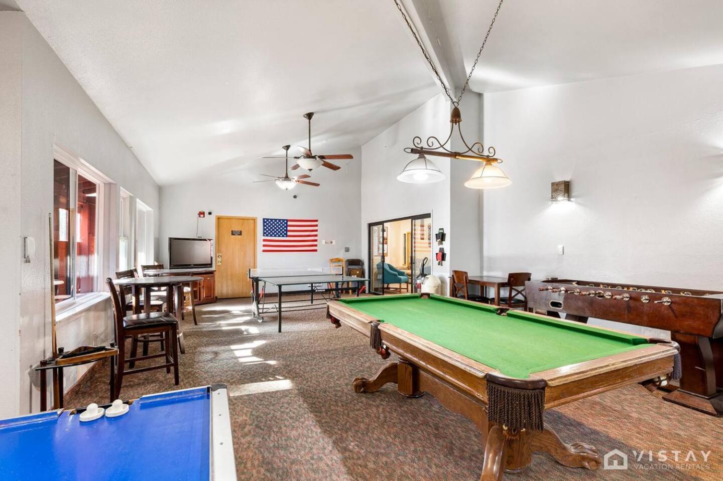Giant Steps #43 W Hot Tub, Sauna, And Game Room! 布赖恩峰 外观 照片